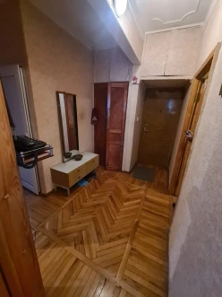 Satılır köhnə tikili 3 otaqlı 85 m², Nəriman Nərimanov m.-6