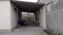 Satılır ev/villa 3 otaqlı 200 m²,  Binəqədi-9