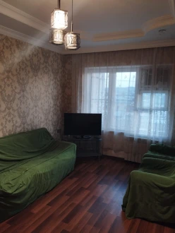 İcarə köhnə tikili 2 otaqlı 60 m², İnşaatçılar m.