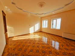 Satılır yeni tikili 4 otaqlı 210 m², 20 yanvar m.-3