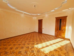 Satılır yeni tikili 4 otaqlı 210 m², 20 yanvar m.-5