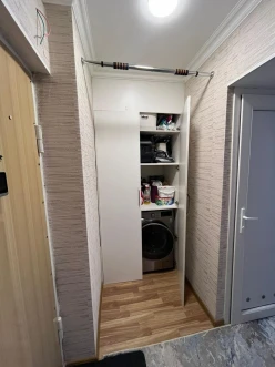 Satılır köhnə tikili 2 otaqlı 50 m², Neftçilər m.-17