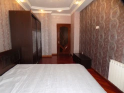 İcarə yeni tikili 5 otaqlı 250 m², Nəriman Nərimanov m.-21