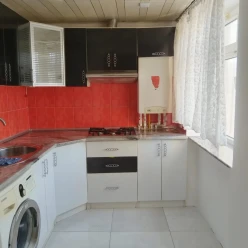 İcarə köhnə tikili 2 otaqlı 50 m², Xırdalan-3 İcarə köhnə tikili 2 otaqlı 50 m², Xırdalan-3