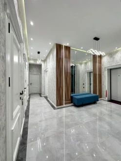 Satılır yeni tikili 4 otaqlı 130 m², Neftçilər m.-10