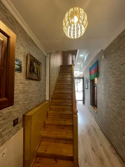 Satılır ev/villa 6 otaqlı 210 m², Xutor q.-9