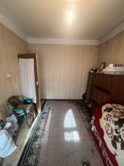 Satılır köhnə tikili 5 otaqlı 120 m², İnşaatçılar m.-23