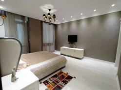 İcarə yeni tikili 4 otaqlı 180 m², Nizami m.-11