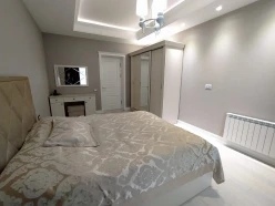 İcarə yeni tikili 4 otaqlı 180 m², Nizami m.-24