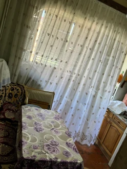 Satılır köhnə tikili 2 otaqlı 60 m², İnşaatçılar m.-2