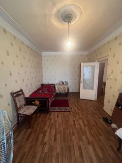 Satılır köhnə tikili 5 otaqlı 120 m², İnşaatçılar m.-8