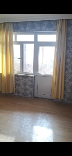 Satılır köhnə tikili 2 otaqlı 65 m², Şəmkir-3 Satılır köhnə tikili 2 otaqlı 65 m², Şəmkir-3