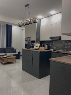 Satılır yeni tikili 4 otaqlı 120 m²,  Həzi Aslanov m.-2