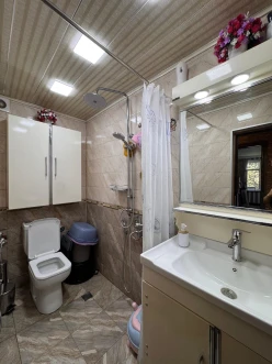 Satılır köhnə tikili 3 otaqlı 85 m²,  Elmlər Akademiyası m.-3