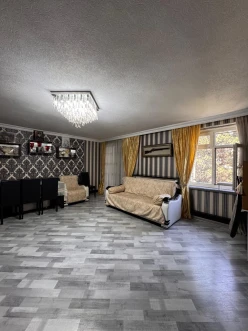 Satılır köhnə tikili 3 otaqlı 85 m²,  Elmlər Akademiyası m.-6