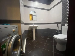 İcarə yeni tikili 2 otaqlı 100 m²,  Xətai-14