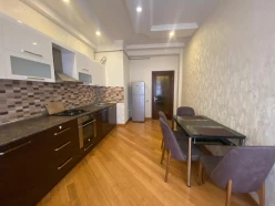 İcarə yeni tikili 2 otaqlı 100 m²,  Xətai-9