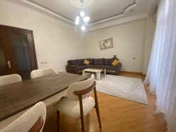 İcarə yeni tikili 2 otaqlı 100 m²,  Xətai-2