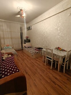 İcarə yeni tikili 2 otaqlı 55 m²,  İnşaatçılar m.-4