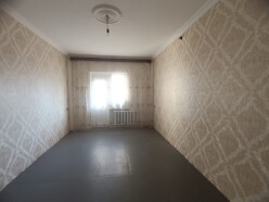 Satılır köhnə tikili 4 otaqlı 100 m², İnşaatçılar m.-8 Satılır köhnə tikili 4 otaqlı 100 m², İnşaatçılar m.-8