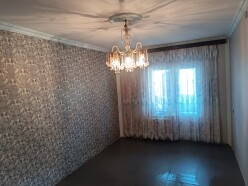 Satılır köhnə tikili 4 otaqlı 100 m², İnşaatçılar m.-2 Satılır köhnə tikili 4 otaqlı 100 m², İnşaatçılar m.-2