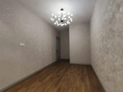 Satılır yeni tikili 3 otaqlı 90 m², İnşaatçılar m.-2