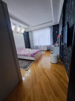 Satılır yeni tikili 3 otaqlı 127 m², İnşaatçılar m.-13