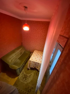 Satılır köhnə tikili 2 otaqlı 40 m², İnşaatçılar m.-2