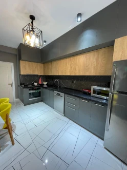 Satılır yeni tikili 3 otaqlı 131 m²,  Yeni Günəşli-14