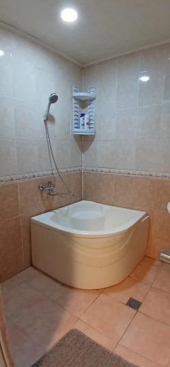 Satılır yeni tikili 4 otaqlı 81 m²,  Bakıxanov-17