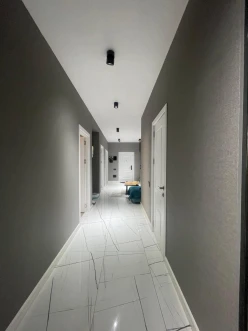 Satılır yeni tikili 3 otaqlı 131 m²,  Yeni Günəşli-9