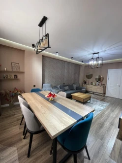 Satılır yeni tikili 3 otaqlı 131 m²,  Yeni Günəşli-3