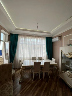 Satılır yeni tikili 3 otaqlı 147 m², Yeni Yasamal q.-4