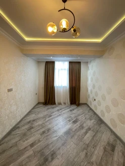 Satılır yeni tikili 3 otaqlı 80 m², İnşaatçılar m.-9