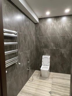 Satılır yeni tikili 3 otaqlı 143 m², Yeni Yasamal q.-5