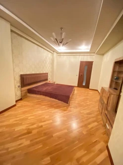 Satılır yeni tikili 3 otaqlı 150 m², Yasamal r.-3