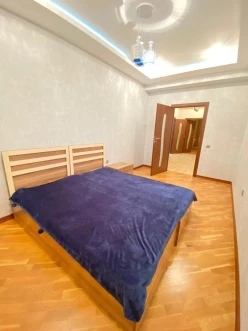 Satılır yeni tikili 3 otaqlı 150 m², Yasamal r.-4