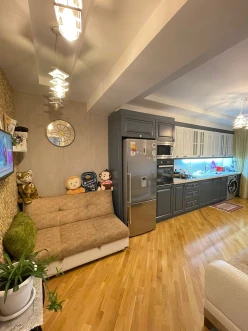 Satılır yeni tikili 3 otaqlı 132 m², Yeni Yasamal q.-11