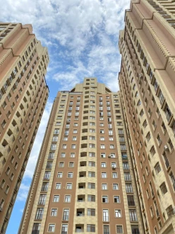 Satılır yeni tikili 4 otaqlı 145 m², Yasamal r.-16