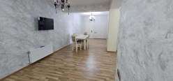 Satılır yeni tikili 3 otaqlı 106 m², İnşaatçılar m.-15