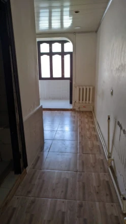 Satılır köhnə tikili 4 otaqlı 100 m², Qaraçuxur q.-10