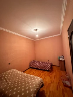 Satılır yeni tikili 3 otaqlı 102 m², İnşaatçılar m.-4