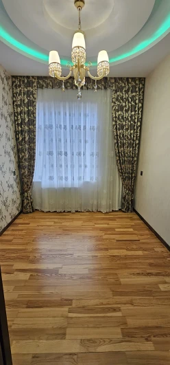 Satılır ev/villa 9 otaqlı 300 m², Binə q.-20