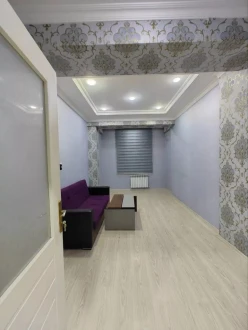 Satılır yeni tikili 3 otaqlı 130 m², İnşaatçılar m.-12