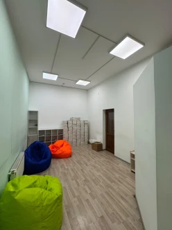 İcarə ofis 7 otaqlı 200 m², Nərimanov r.-6