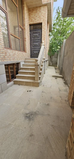 Satılır ev/villa 9 otaqlı 300 m², Binə q.-7