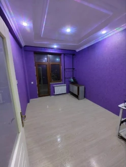 Satılır yeni tikili 3 otaqlı 130 m², İnşaatçılar m.-5