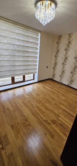 Satılır ev/villa 9 otaqlı 300 m², Binə q.-5