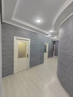 Satılır yeni tikili 3 otaqlı 130 m², İnşaatçılar m.-11