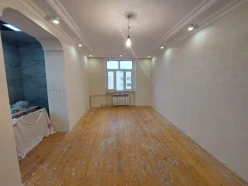 Satılır köhnə tikili 3 otaqlı 65 m²,  Qaraçuxur-10